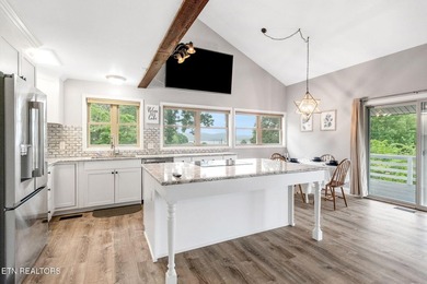 A fully furnished lake retreat with private guest suite- ready - photo 9