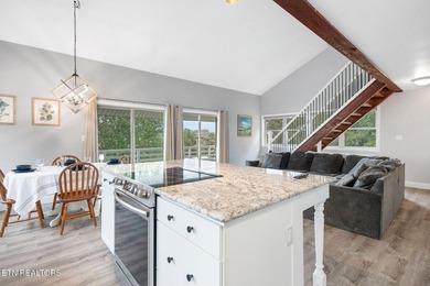 A fully furnished lake retreat with private guest suite- ready - photo 10