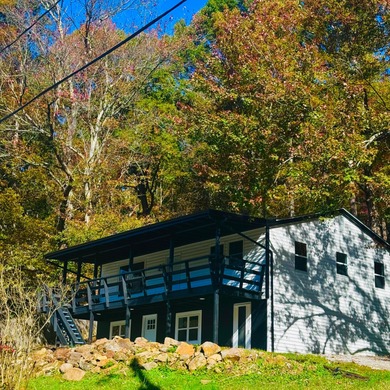 Pine Lake - Fairfield County Home For Sale in Lancaster Ohio