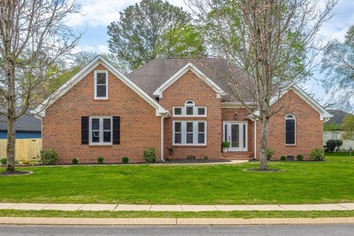 Price Just Reduced - Don't Miss This One! Step into this - photo 3