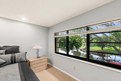 Turn-key 2 bedroom plus den, 2 bath convertible condo in - photo 15