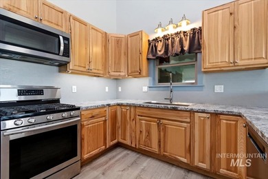Welcome to your ultimate 14.25-acre fully fenced property - photo 19