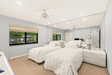 Turn-key 2 bedroom plus den, 2 bath convertible condo in - photo 20