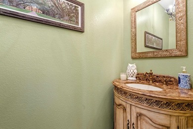 Elegant Country Retreat on 2.66 Private Acres (up to an - photo 32