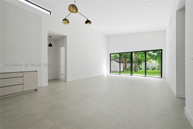 This is a new home, Minimum ceiling height is 10 feet with up to - photo 4