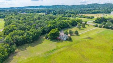 Elegant Country Retreat on 2.66 Private Acres (up to an - photo 48