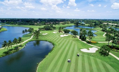 Turn-key 2 bedroom plus den, 2 bath convertible condo in - photo 49