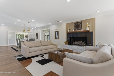 A true Gulf Coast compound - 2.5 private acres fronting both the - photo 5