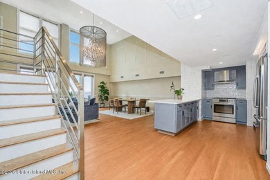 Luxury Waterfront Living at The Accolade at 90 Bay Street - photo 12