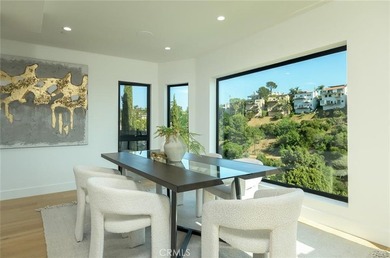 Three levels above the city with picturesque views from every - photo 26