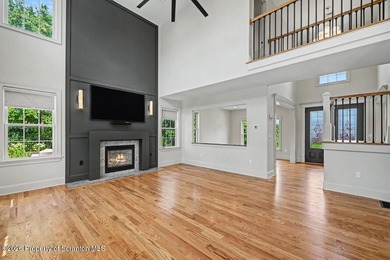 Luxury living awaits in the prestigious Glenmaura community - photo 29