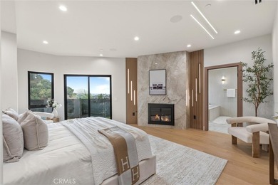 Three levels above the city with picturesque views from every - photo 36