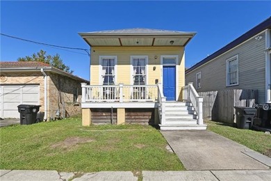 (private lake, pond, coastal) Home Active Under Contract in New Orleans Louisiana