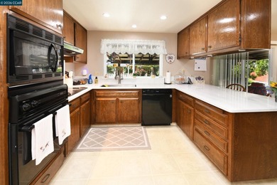 Newly adjusted price! The ever so popular *Valencia Model* - photo 9