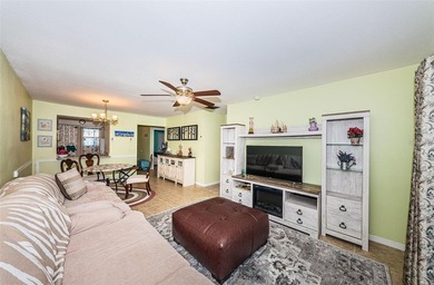Welcome to this beautifully maintained 2-bedroom, 2-bath condo - photo 8