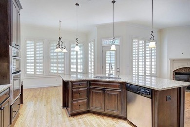 Having It All! That is what describes this stately 3 Bedroom, 3 - photo 14