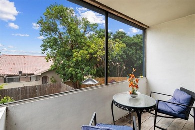 Bright, stylish, and move-in ready! This beautifully maintained - photo 14