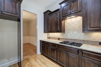 Having It All! That is what describes this stately 3 Bedroom, 3 - photo 15