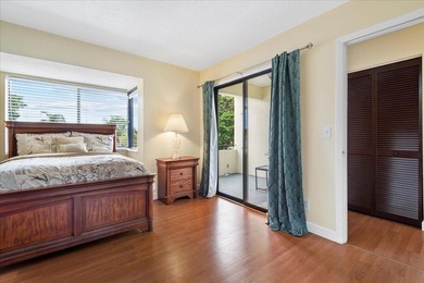 Bright, stylish, and move-in ready! This beautifully maintained - photo 17