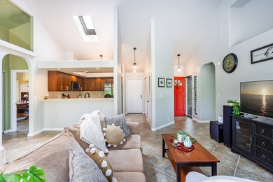 Located at the end of Halehau Street, a quiet cul-de-sac in - photo 8