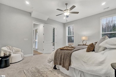 It's time to meet the better-than-brand-new home that you've - photo 22