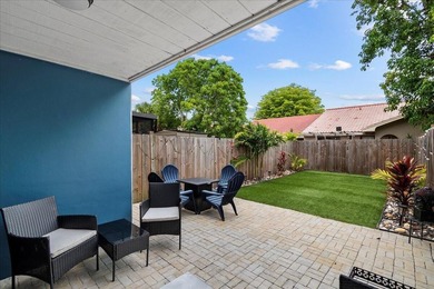 Bright, stylish, and move-in ready! This beautifully maintained - photo 24