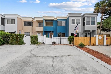 Bright, stylish, and move-in ready! This beautifully maintained - photo 25