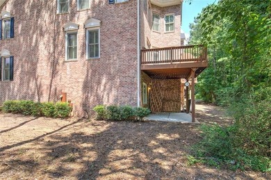 Having It All! That is what describes this stately 3 Bedroom, 3 - photo 47