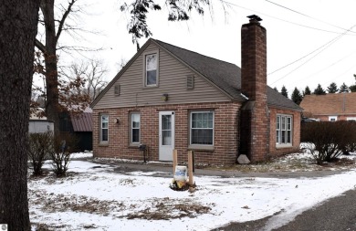 Lake Home For Sale in Vestaburg, Michigan