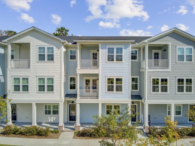 If living adjacent to downtown Summerville interest you, where