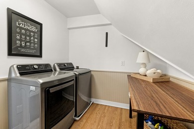 Whitefish Bay charm meets modern luxury in this stunning - photo 13