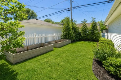 Whitefish Bay charm meets modern luxury in this stunning - photo 18