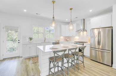 If living adjacent to downtown Summerville interest you, where