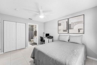 This beautifully updated lakefront villa blends timeless comfort - photo 30