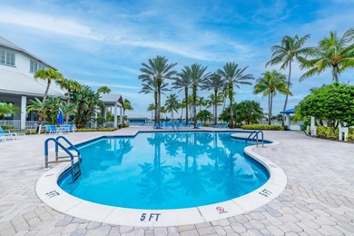 This beautifully updated lakefront villa blends timeless comfort - photo 39