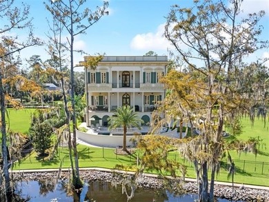 Lake Pontchartrain Home For Sale in Mandeville Louisiana