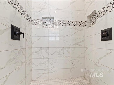 Welcome to effortless luxury living in this custom-built 3 - photo 15