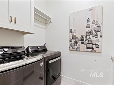 Welcome to effortless luxury living in this custom-built 3 - photo 21