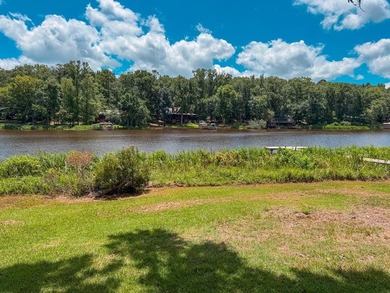 Good vibes cabin on the lake! Located in the gated and private - photo 22
