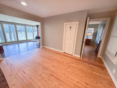 Good vibes cabin on the lake! Located in the gated and private - photo 33