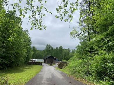 Hiwassee River - Cherokee County Acreage For Sale in Murphy North Carolina