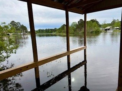 For those seeking a tranquil retreat, this secluded haven offers - photo 5
