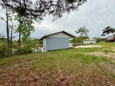For those seeking a tranquil retreat, this secluded haven offers - photo 10