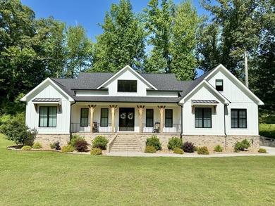 Nick-a-Jack Lake Home For Sale in Jasper Tennessee