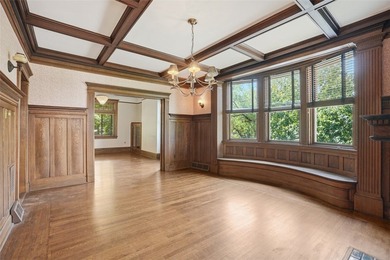 Welcome to this timeless Highland Park gem, where classic - photo 11