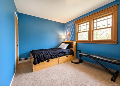 Beautiful Ranch home on a Large 1/2 arce property with mature - photo 15