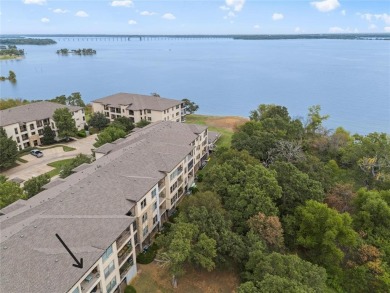 Lake Lewisville Condo For Sale in Lake Dallas Texas