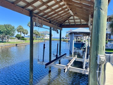 Waterfront home with low insurance because it built on elevated - photo 2
