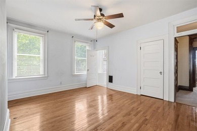 Welcome to this timeless Highland Park gem, where classic - photo 23
