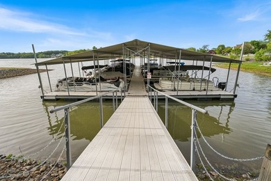 Experience luxury lakefront living on beautiful Lake Chatuge in - photo 3